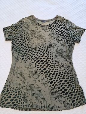 Hannah Green Velvet Burnout Mesh T Shirt Size Large Animal Print Short Sleeve